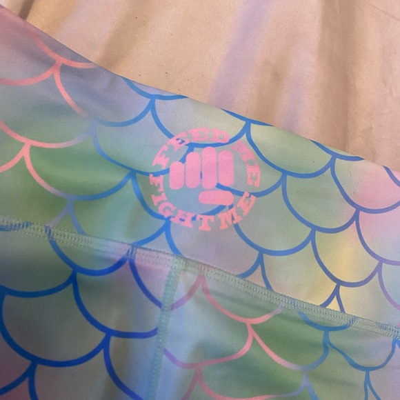 Feed me fight me mermaid leggings - Picture 3 of 4